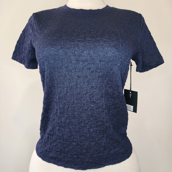 Simply Vera Wang Navy Blue Short Sleeved Top NWT - Picture 2 of 9